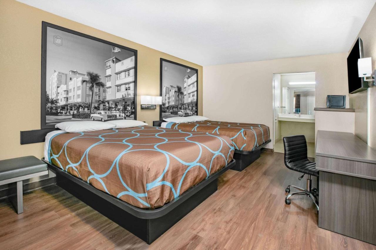 Motel Super 8 By Wyndham