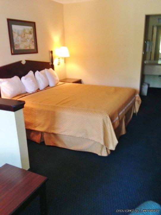 Super 8 By Wyndham Motel Moss Point