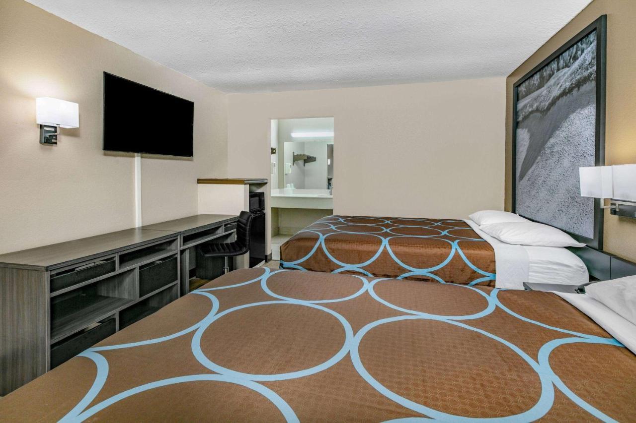 Super 8 By Wyndham 2*